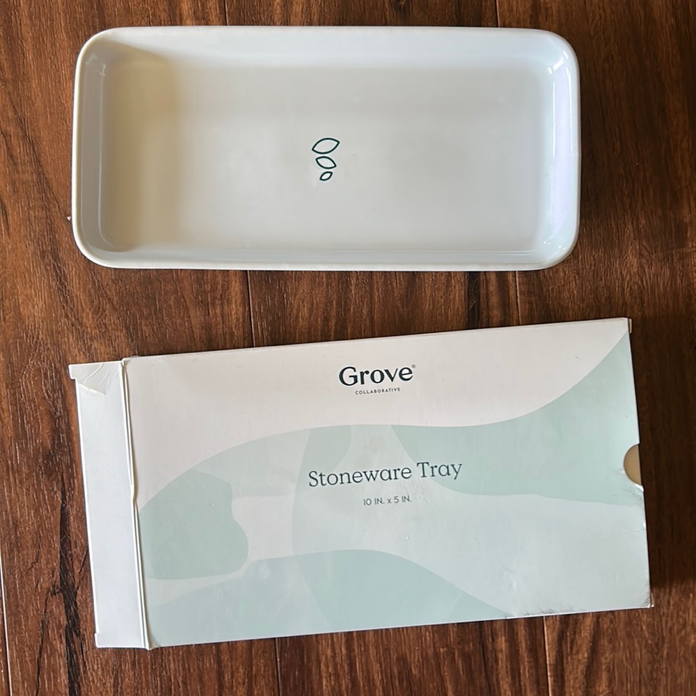Grove stonewear tray